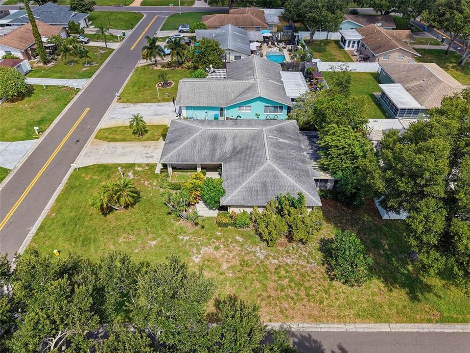 For Sale: $379,900 (2 beds, 2 baths, 1535 Square Feet)