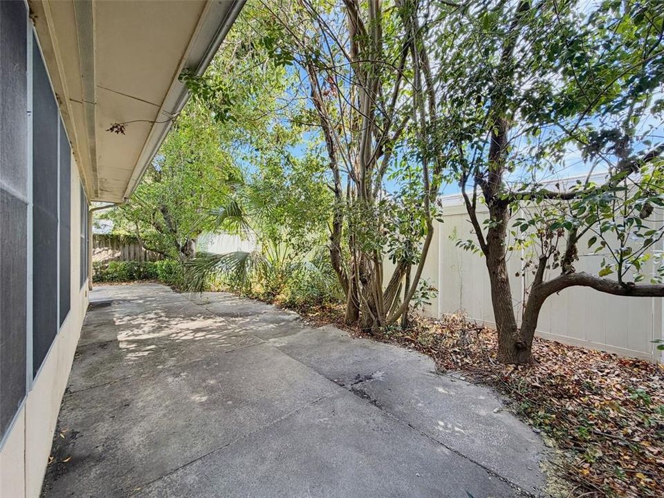 For Sale: $379,900 (2 beds, 2 baths, 1535 Square Feet)