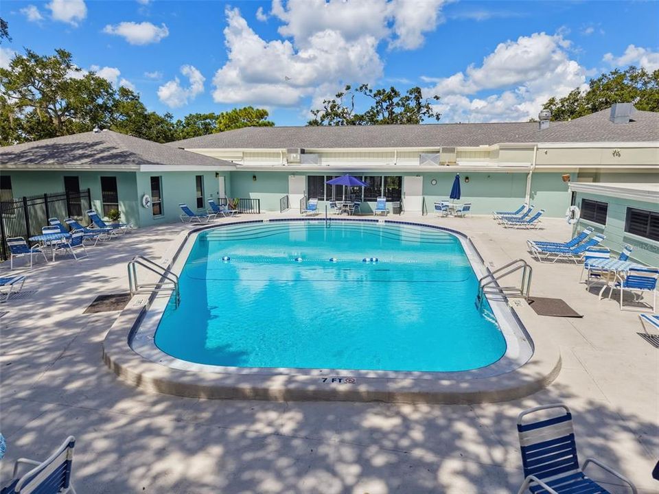 For Sale: $379,900 (2 beds, 2 baths, 1535 Square Feet)