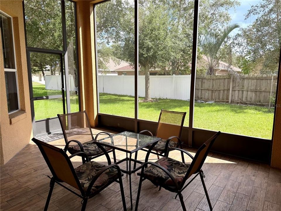 For Sale: $570,000 (4 beds, 3 baths, 2871 Square Feet)
