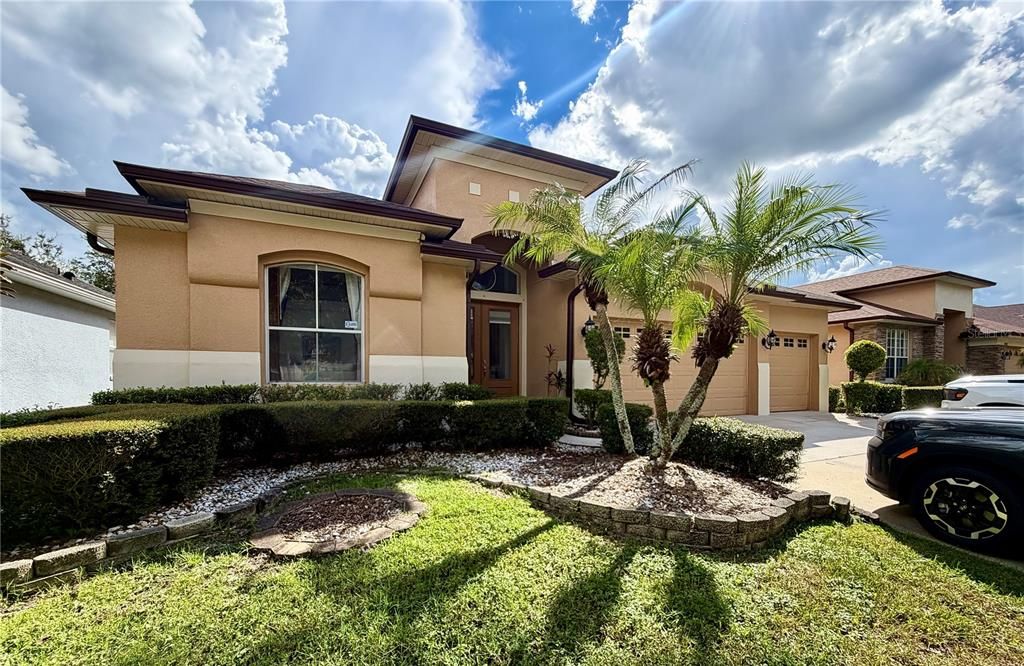 For Sale: $570,000 (4 beds, 3 baths, 2871 Square Feet)