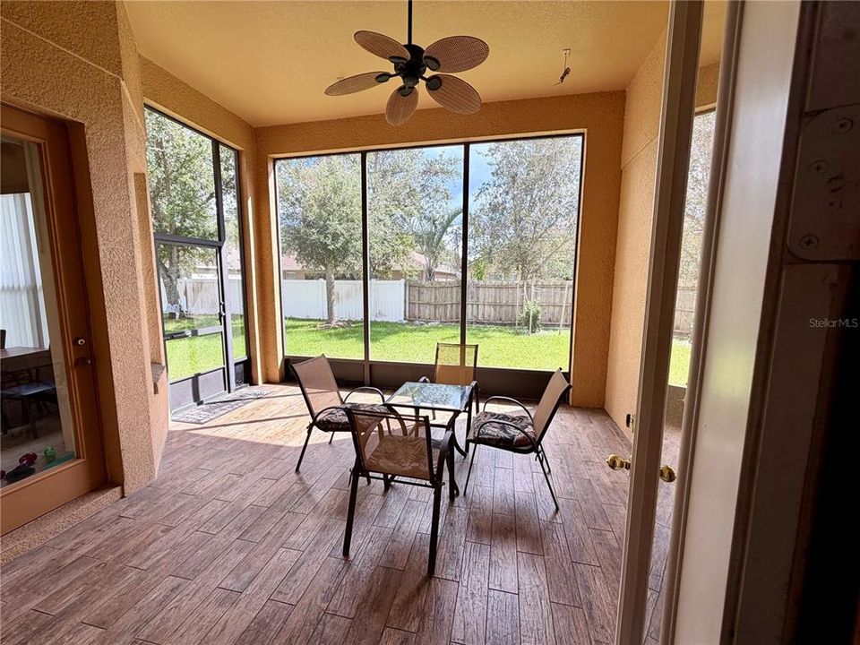 For Sale: $570,000 (4 beds, 3 baths, 2871 Square Feet)