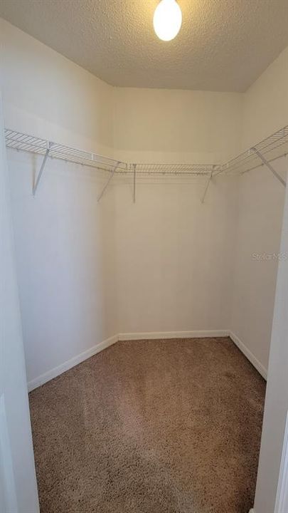 В аренду: $1,875 (4 спален, 2 ванн, 1544 Квадратных фут)