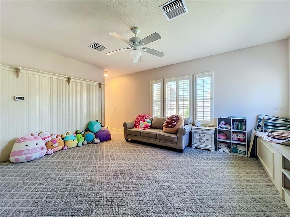 For Sale: $789,999 (4 beds, 3 baths, 3394 Square Feet)