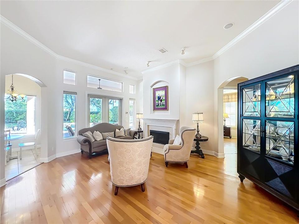 For Sale: $789,999 (4 beds, 3 baths, 3394 Square Feet)