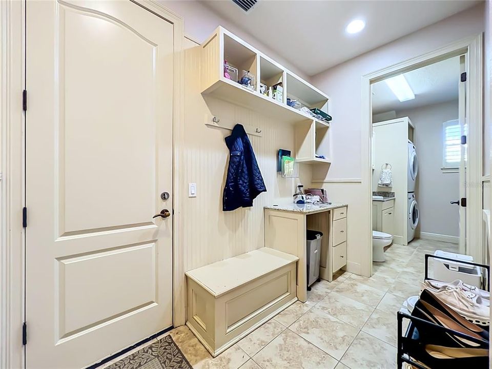 For Sale: $789,999 (4 beds, 3 baths, 3394 Square Feet)