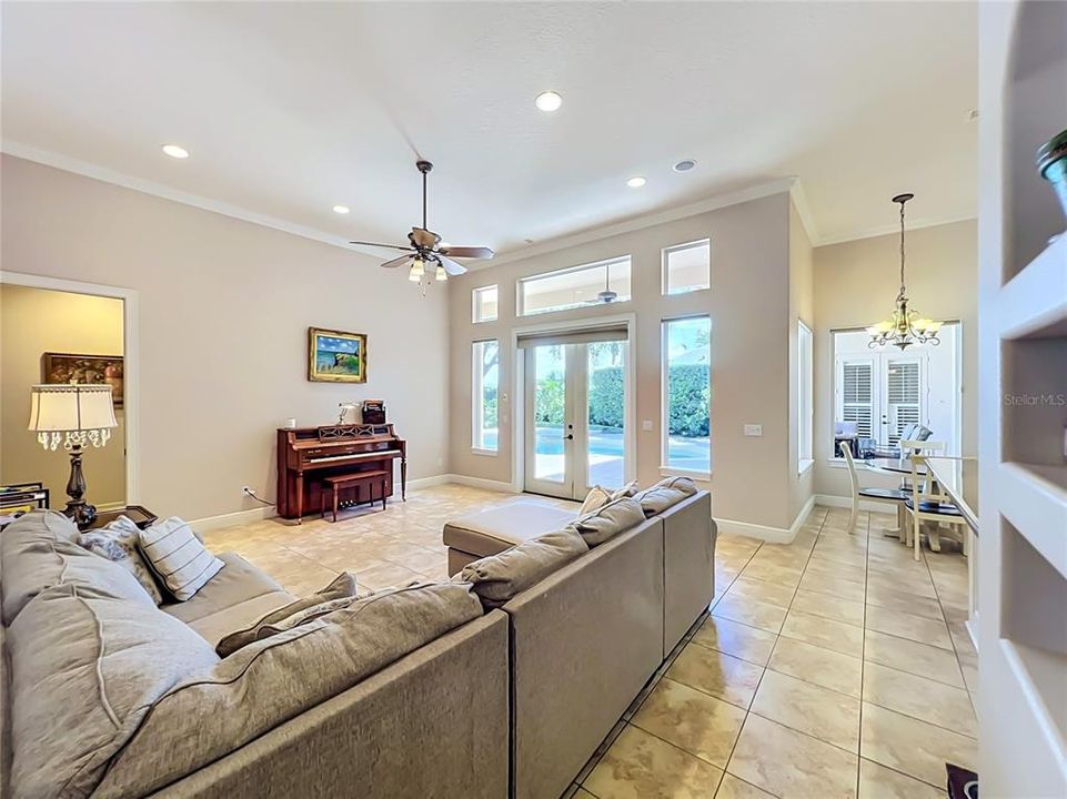 For Sale: $789,999 (4 beds, 3 baths, 3394 Square Feet)