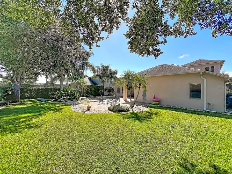 For Sale: $789,999 (4 beds, 3 baths, 3394 Square Feet)