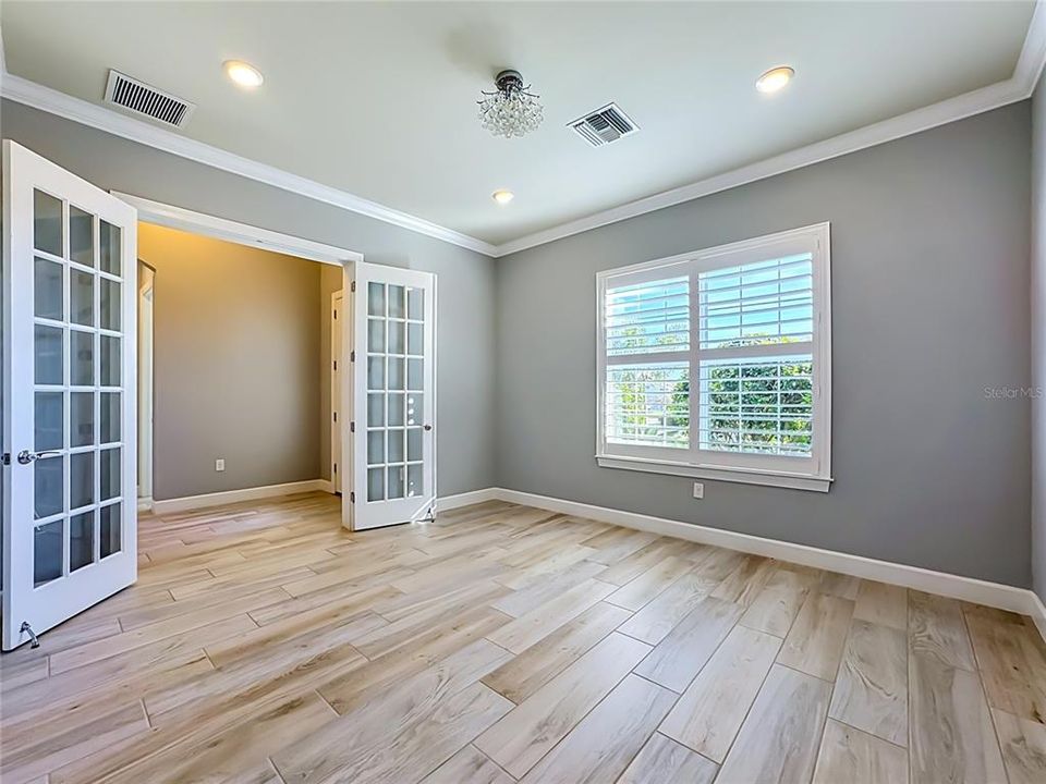 For Rent: $5,250 (4 beds, 3 baths, 3202 Square Feet)