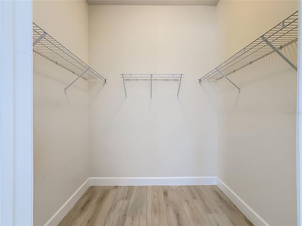 For Rent: $5,250 (4 beds, 3 baths, 3202 Square Feet)