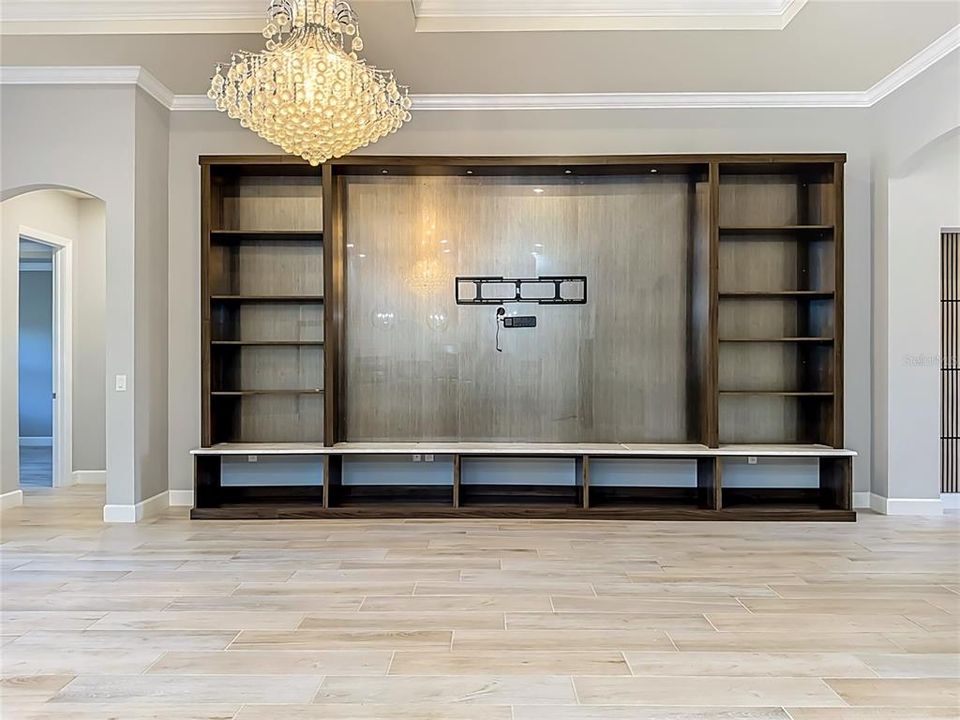 For Rent: $5,250 (4 beds, 3 baths, 3202 Square Feet)