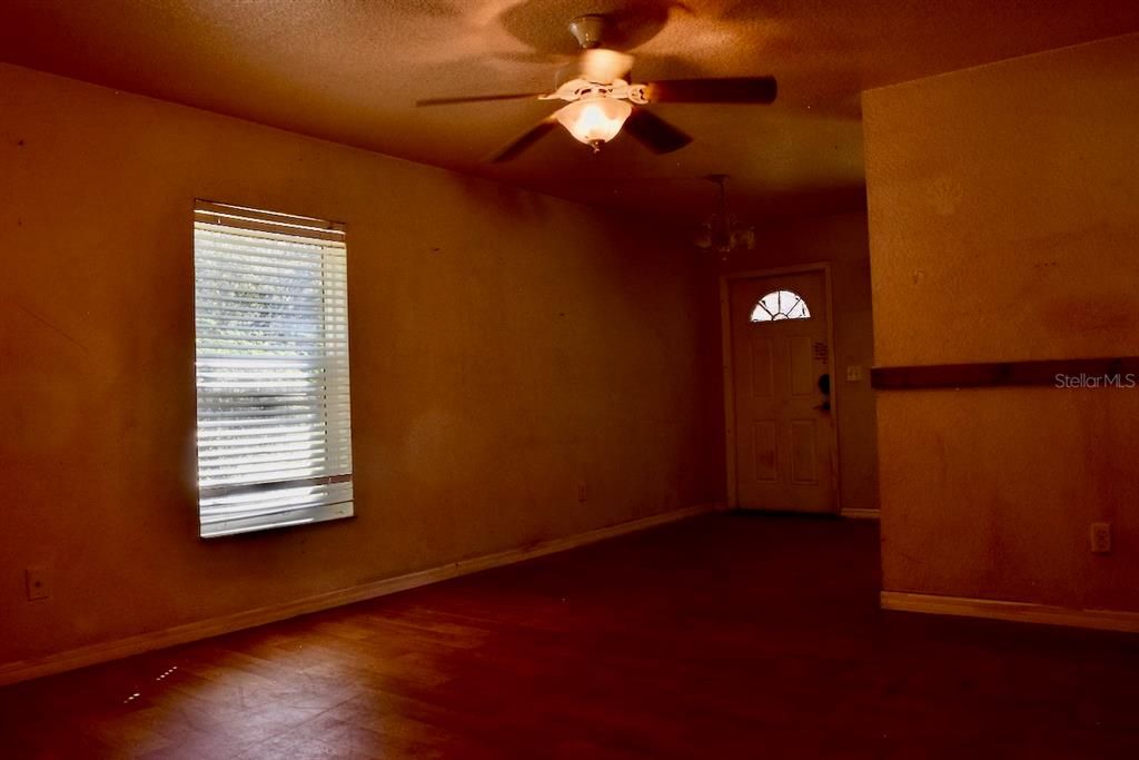 En Venta: $169,900 (2 camas, 1 baños, 1038 Pies cuadrados)
