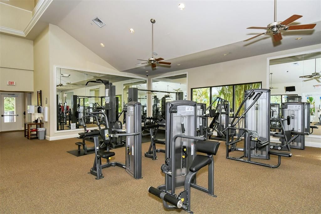 For Sale: $285,000 (2 beds, 2 baths, 1560 Square Feet)