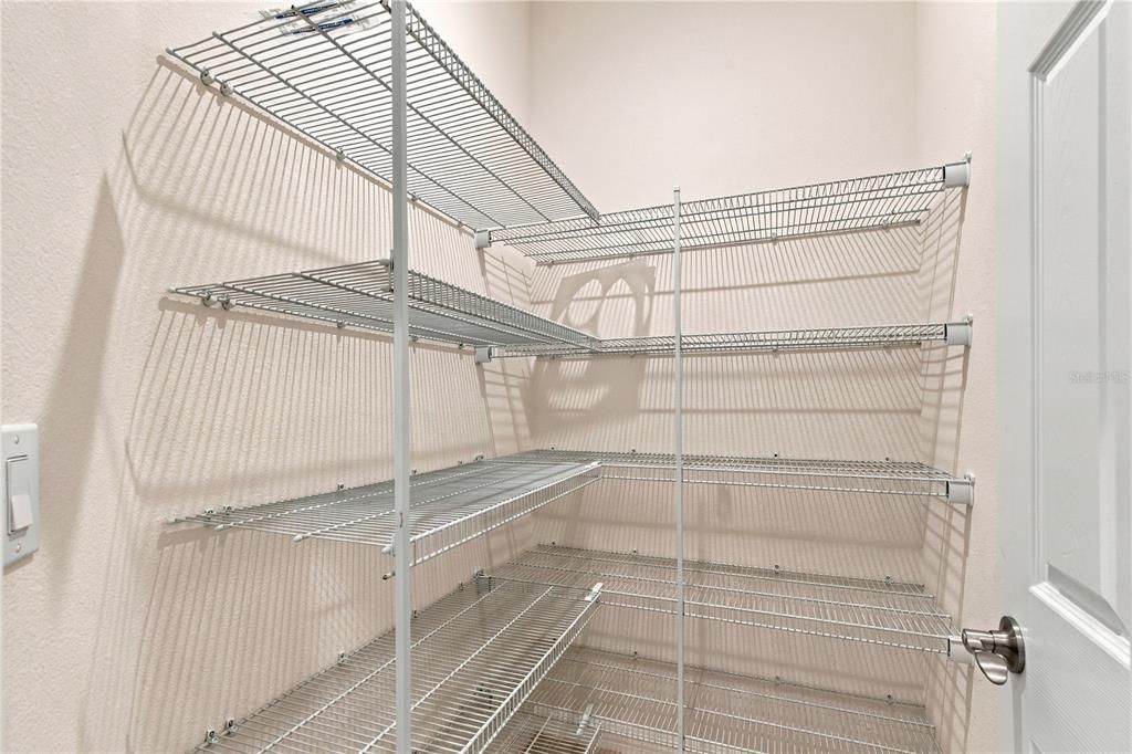 На продажу: $475,000 (4 спален, 2 ванн, 2170 Квадратных фут)