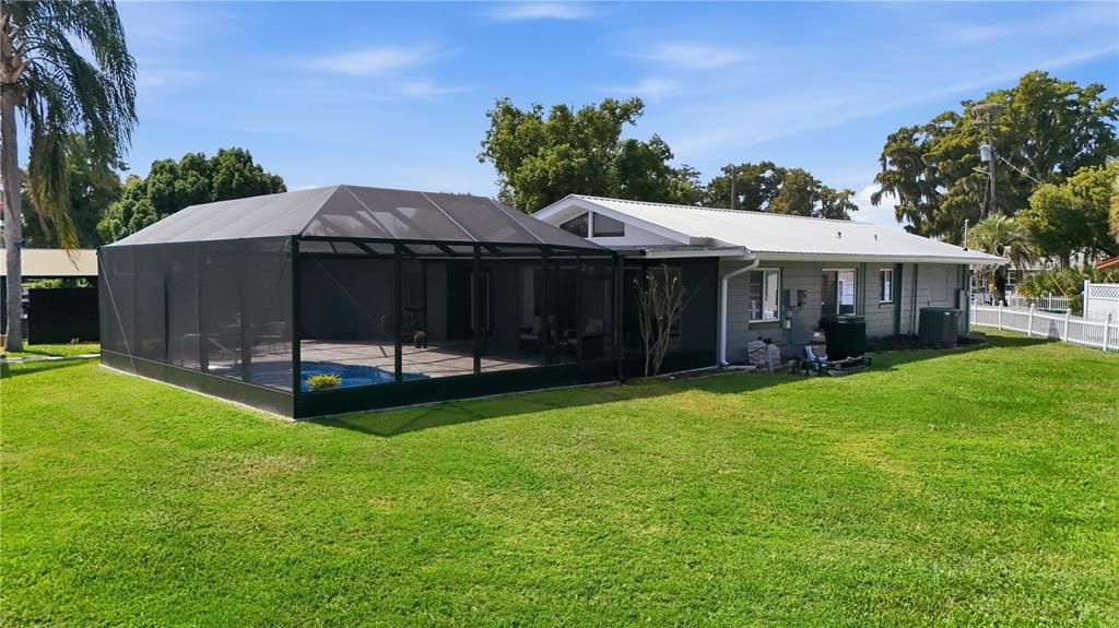 En Venta: $569,000 (3 camas, 3 baños, 1467 Pies cuadrados)