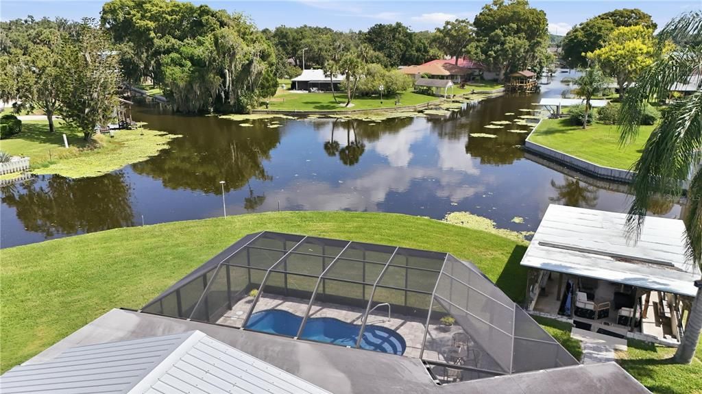 En Venta: $569,000 (3 camas, 3 baños, 1467 Pies cuadrados)