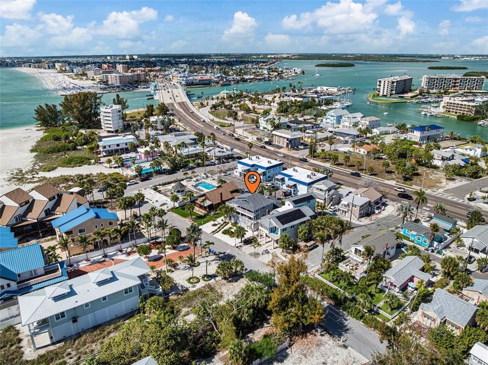 For Sale: $1,675,000 (4 beds, 2 baths, 2015 Square Feet)
