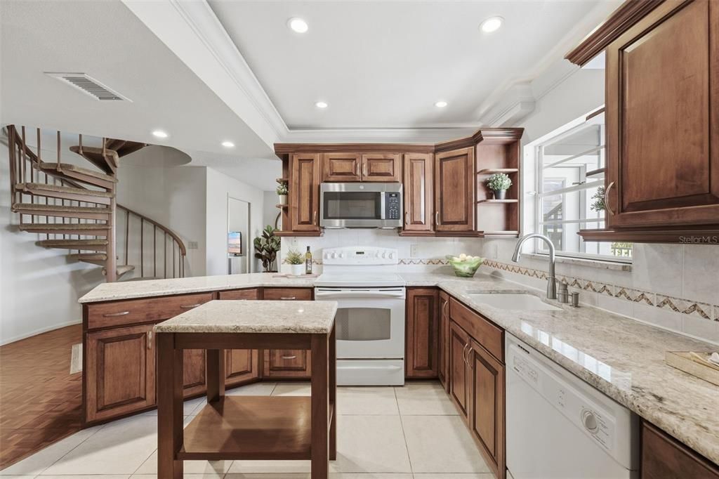 For Sale: $1,675,000 (4 beds, 2 baths, 2015 Square Feet)
