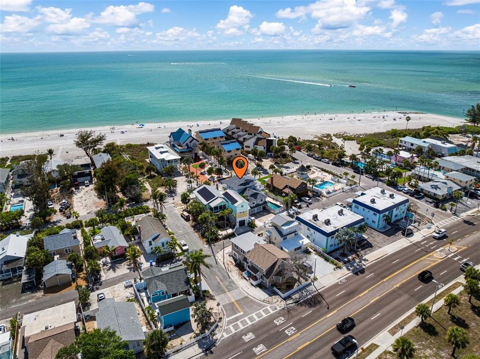 For Sale: $1,675,000 (4 beds, 2 baths, 2015 Square Feet)