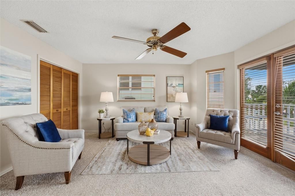 For Sale: $1,675,000 (4 beds, 2 baths, 2015 Square Feet)