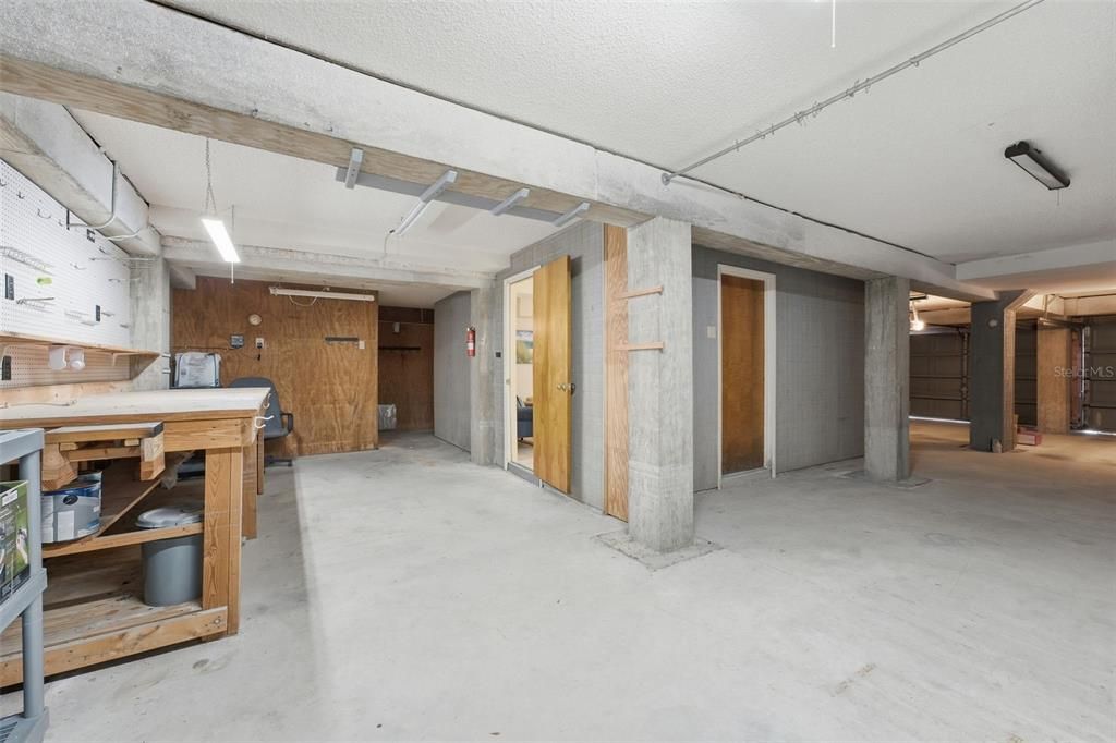 For Sale: $1,675,000 (4 beds, 2 baths, 2015 Square Feet)