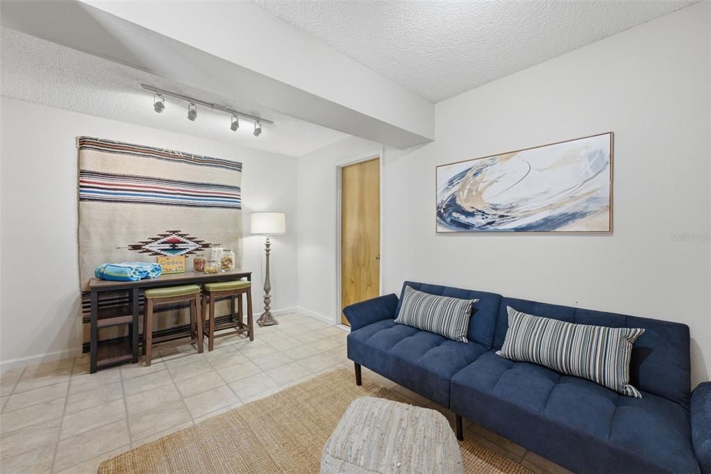 For Sale: $1,675,000 (4 beds, 2 baths, 2015 Square Feet)