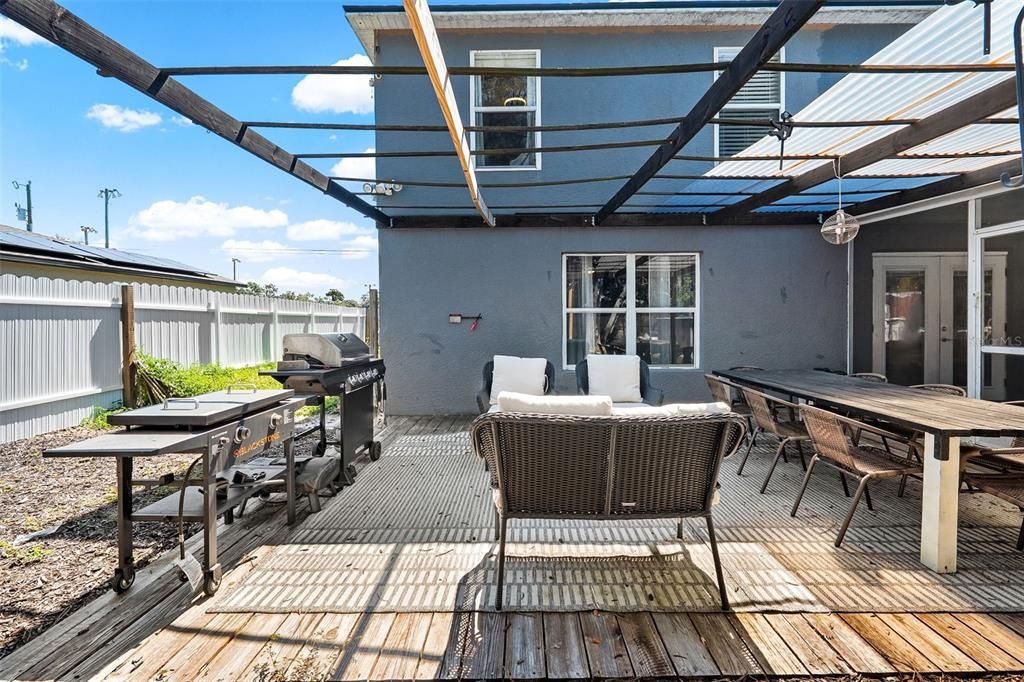 For Sale: $392,000 (4 beds, 2 baths, 2380 Square Feet)