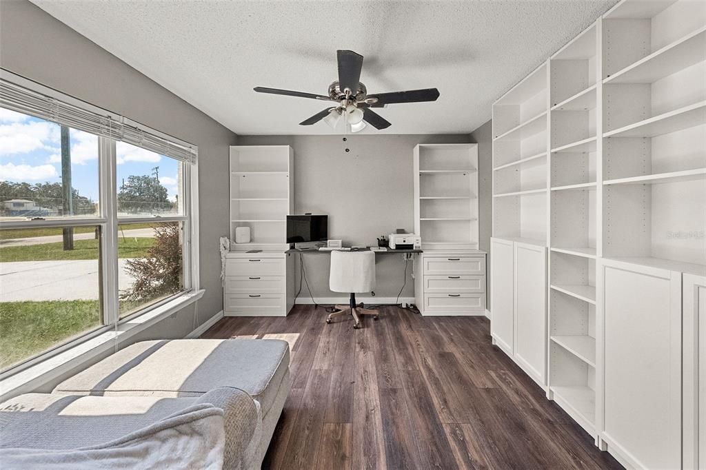 For Sale: $392,000 (4 beds, 2 baths, 2380 Square Feet)