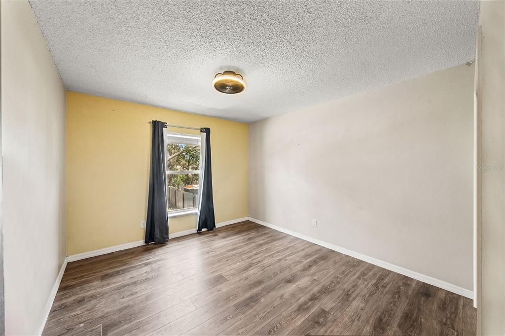 For Sale: $392,000 (4 beds, 2 baths, 2380 Square Feet)