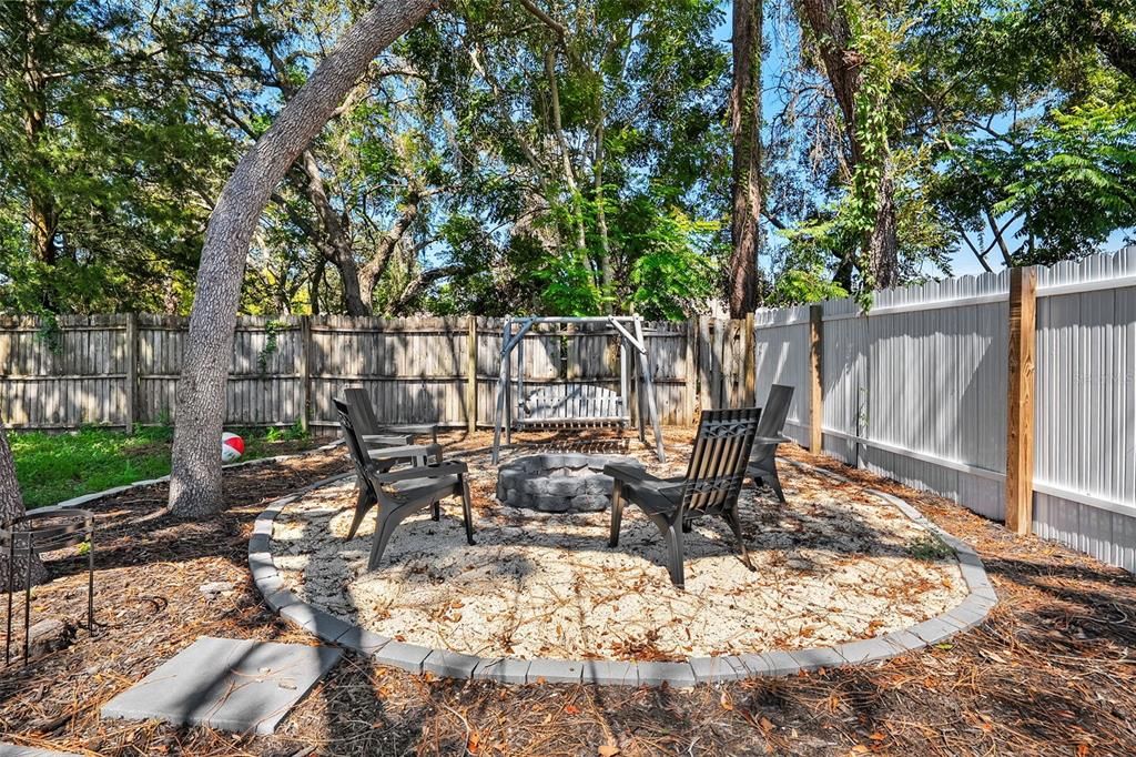 For Sale: $392,000 (4 beds, 2 baths, 2380 Square Feet)