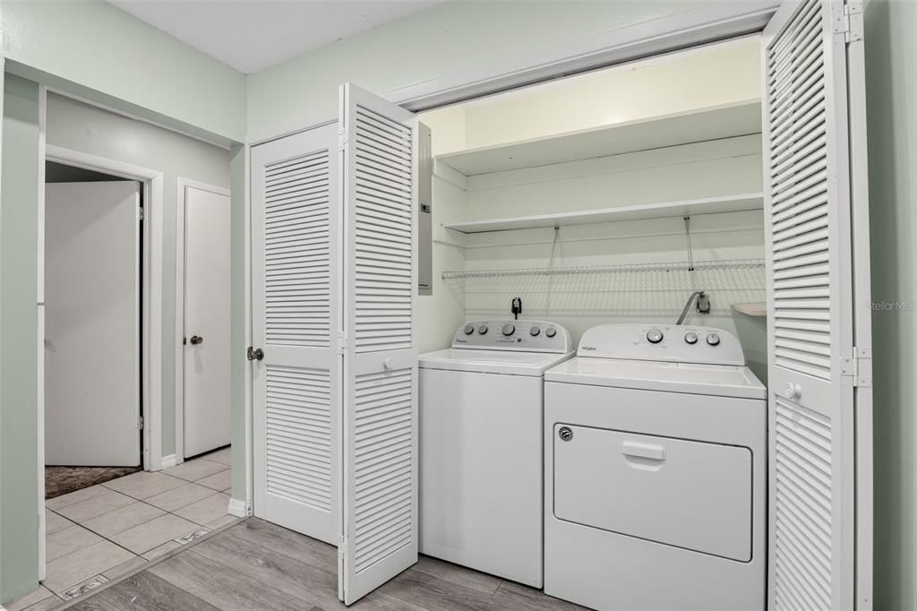 For Sale: $285,000 (3 beds, 2 baths, 1503 Square Feet)