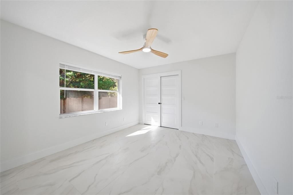 En Venta: $1,599,000 (6 camas, 4 baños, 3225 Pies cuadrados)