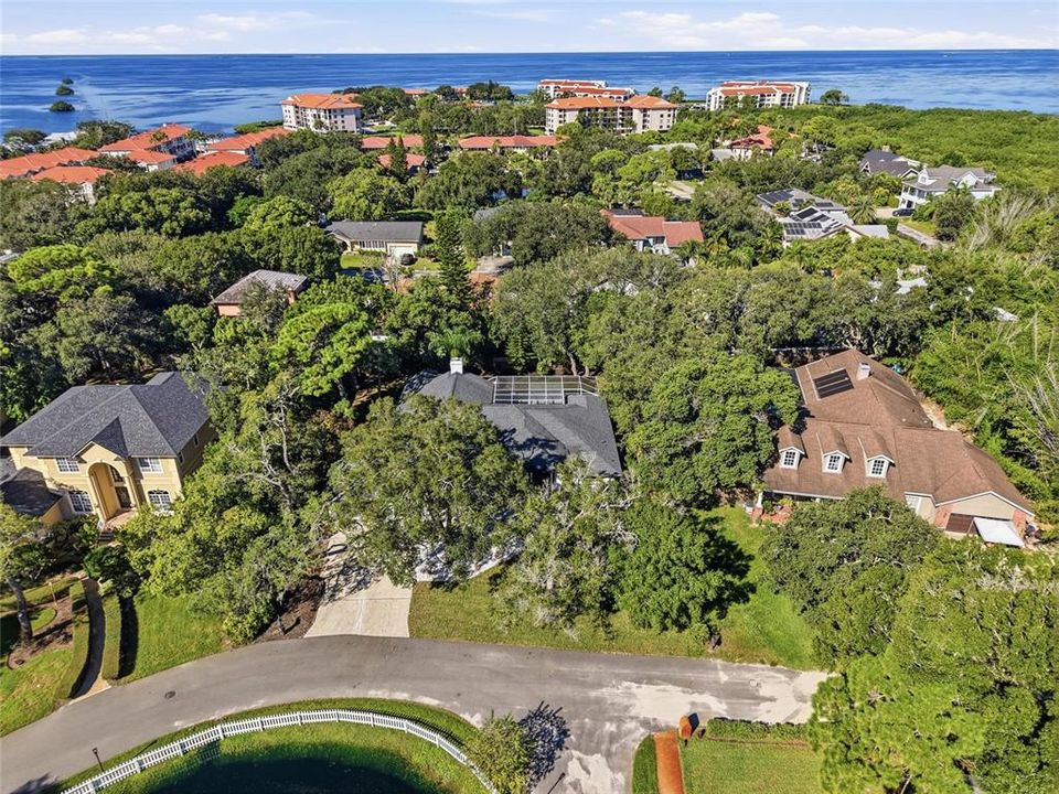 En Venta: $1,599,000 (6 camas, 4 baños, 3225 Pies cuadrados)