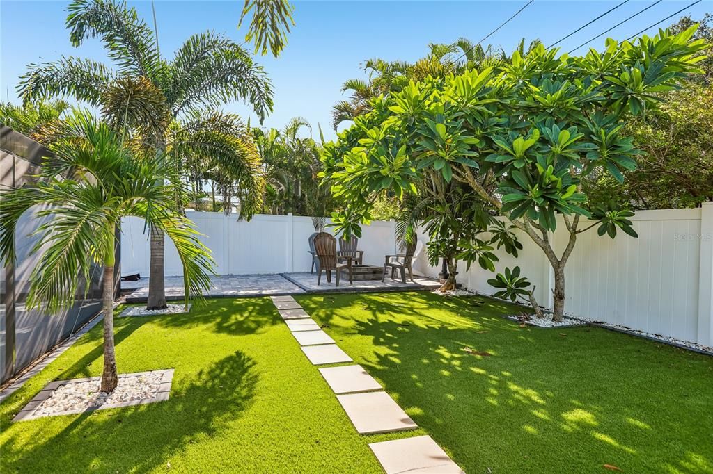 En Venta: $719,900 (4 camas, 2 baños, 1794 Pies cuadrados)