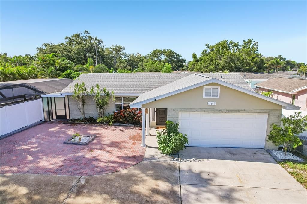 En Venta: $719,900 (4 camas, 2 baños, 1794 Pies cuadrados)