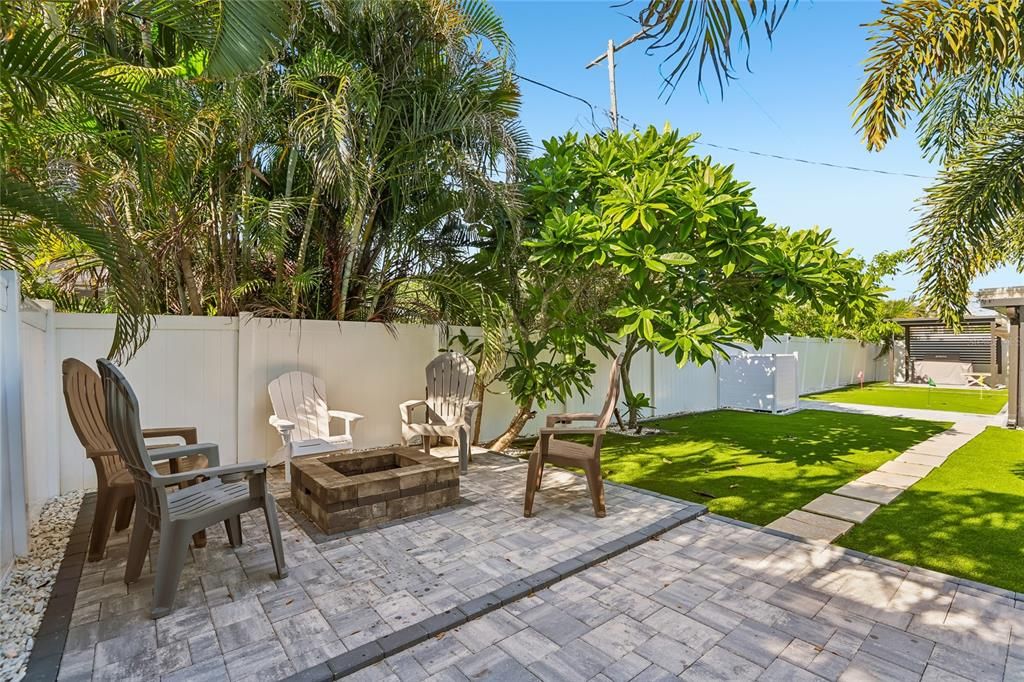 En Venta: $719,900 (4 camas, 2 baños, 1794 Pies cuadrados)