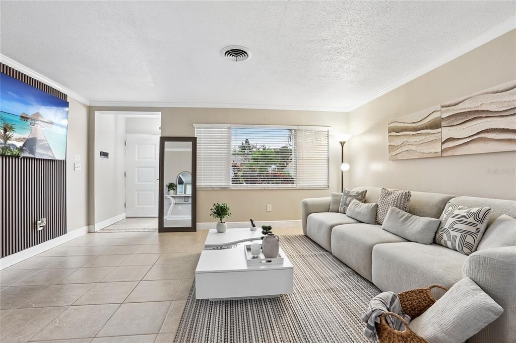 En Venta: $719,900 (4 camas, 2 baños, 1794 Pies cuadrados)