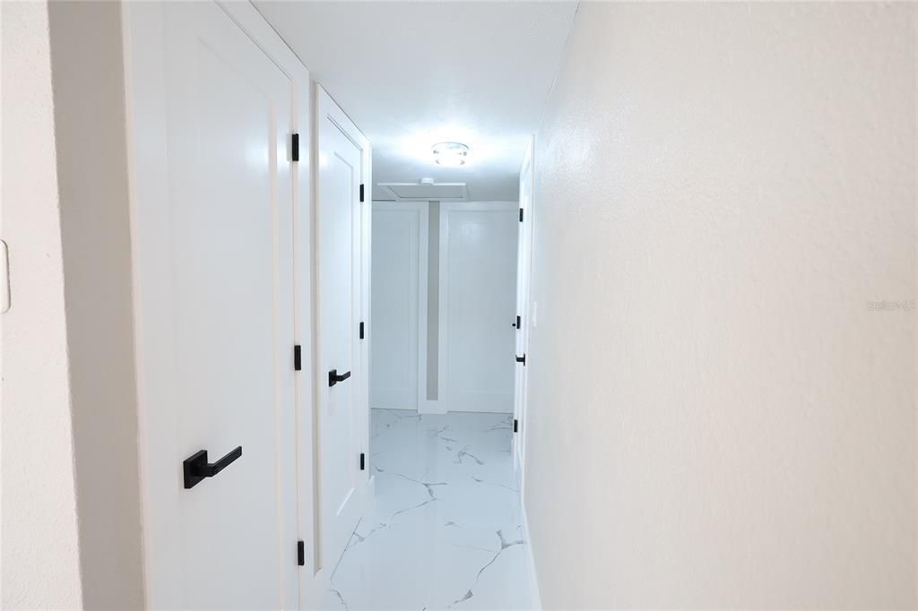 En Venta: $295,900 (4 camas, 2 baños, 1335 Pies cuadrados)