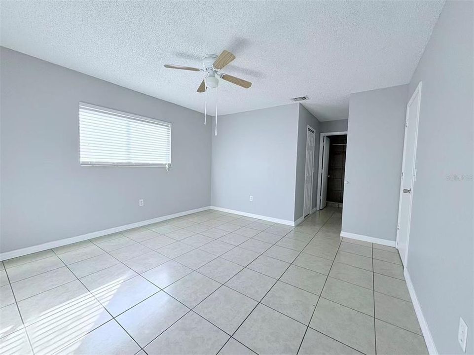 For Rent: $1,750 (3 beds, 2 baths, 1311 Square Feet)