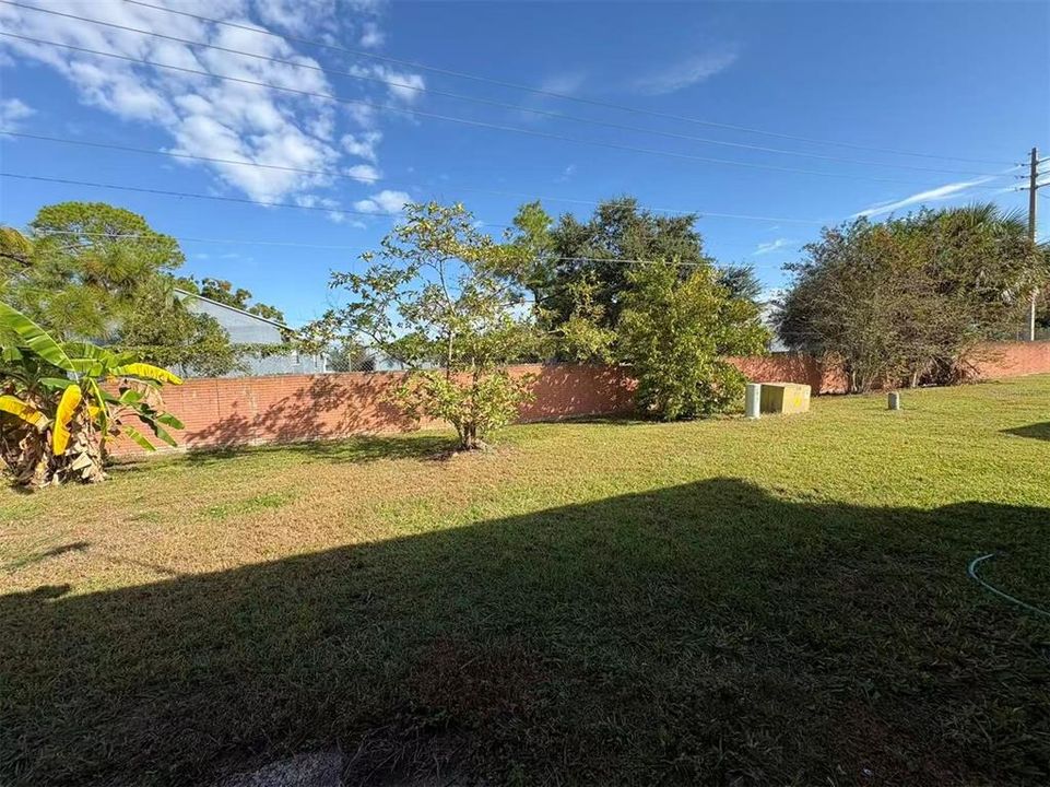 For Rent: $1,750 (3 beds, 2 baths, 1311 Square Feet)