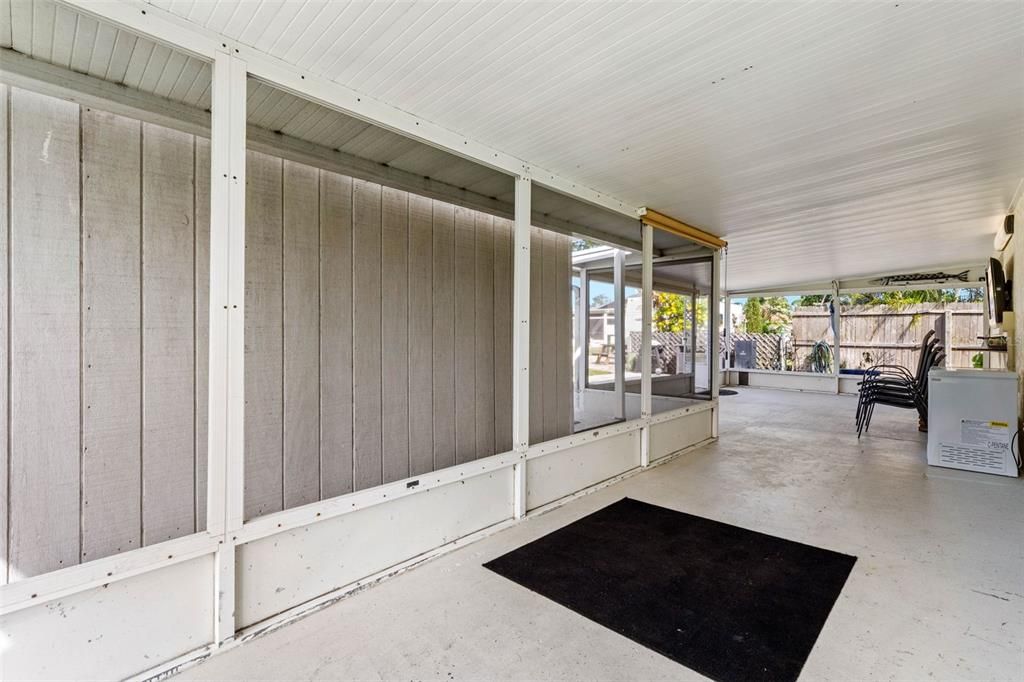 En Venta: $650,000 (3 camas, 2 baños, 1664 Pies cuadrados)