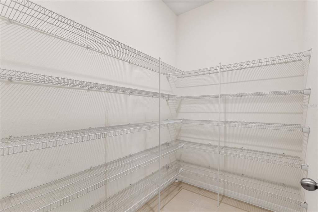 На продажу: $535,000 (4 спален, 3 ванн, 3362 Квадратных фут)