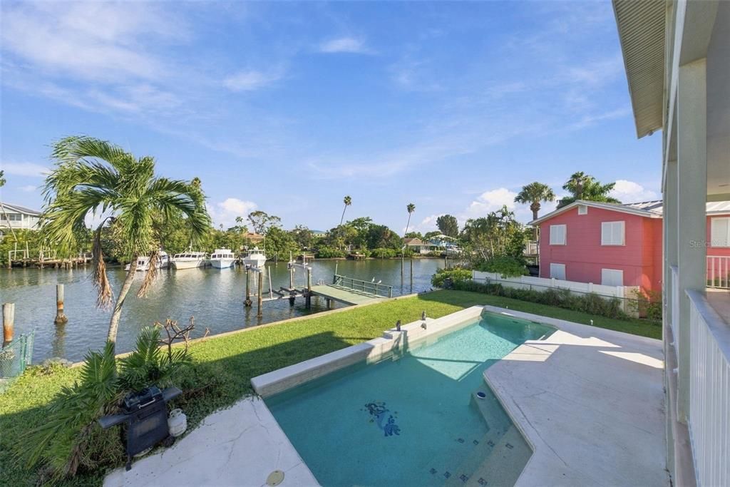 En Renta: $9,500 (4 camas, 2 baños, 3308 Pies cuadrados)