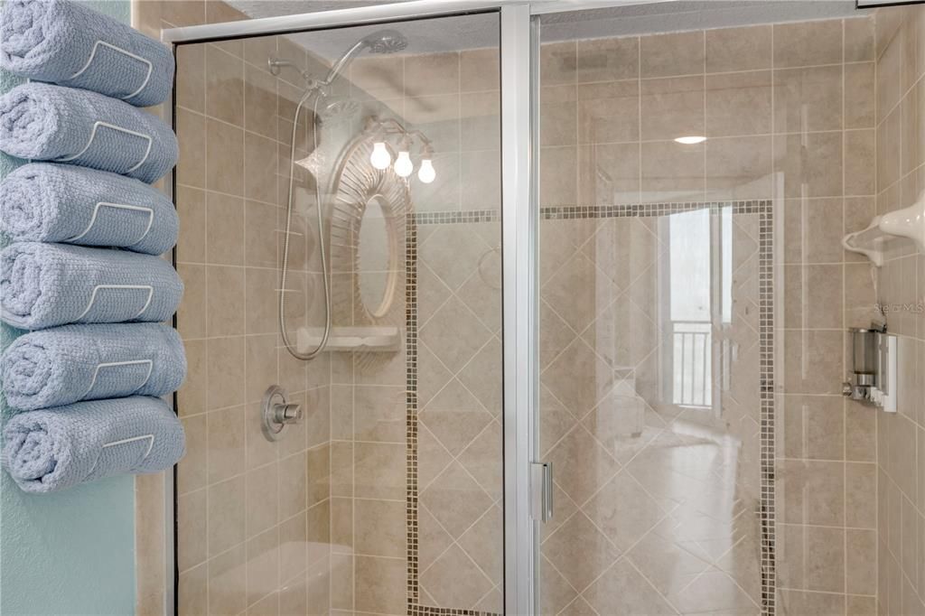 На продажу: $375,000 (1 спален, 1 ванн, 850 Квадратных фут)