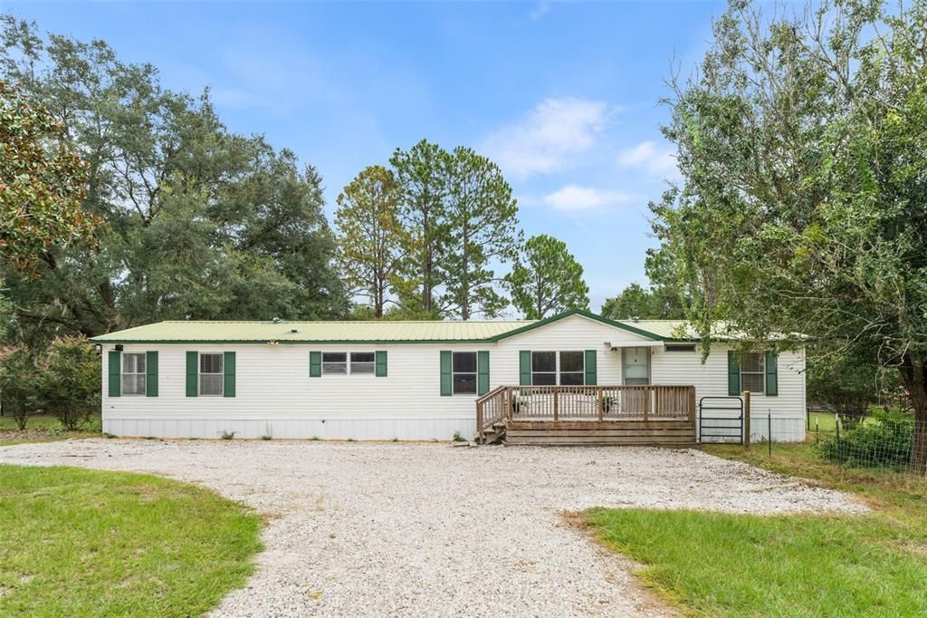 For Sale: $225,000 (4 beds, 2 baths, 1820 Square Feet)
