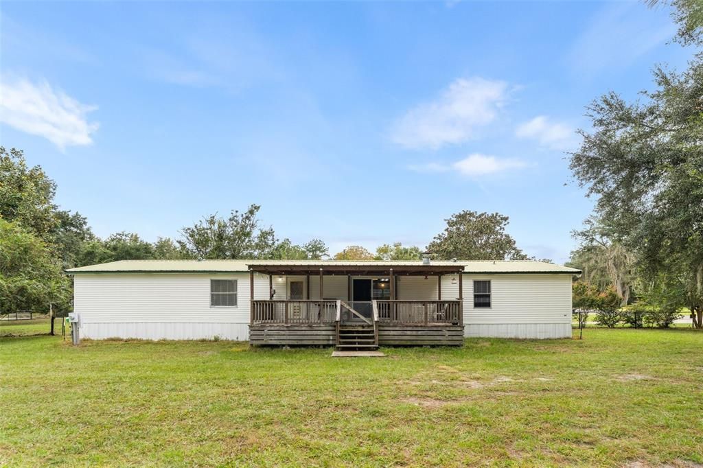 For Sale: $225,000 (4 beds, 2 baths, 1820 Square Feet)