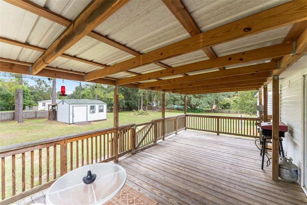 For Sale: $225,000 (4 beds, 2 baths, 1820 Square Feet)