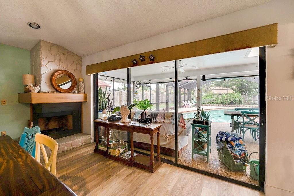 For Sale: $860,000 (5 beds, 3 baths, 3189 Square Feet)