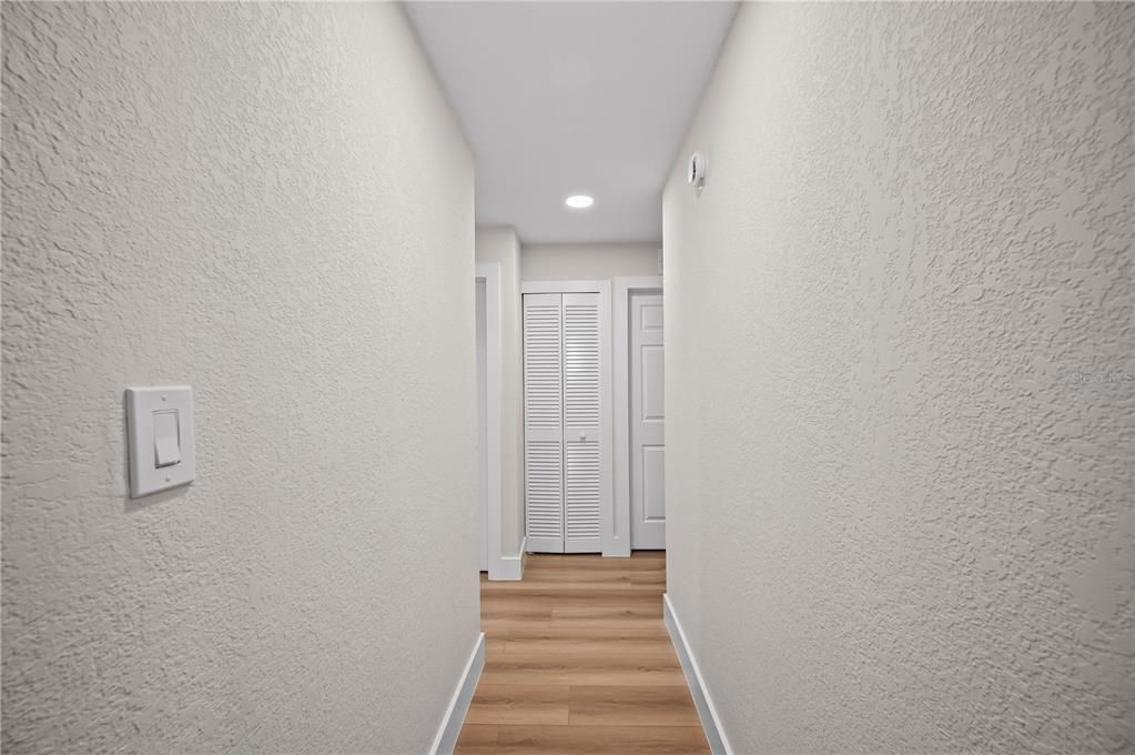 En Venta: $574,900 (4 camas, 2 baños, 1917 Pies cuadrados)