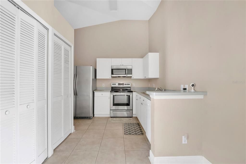 En Venta: $199,000 (3 camas, 2 baños, 1245 Pies cuadrados)